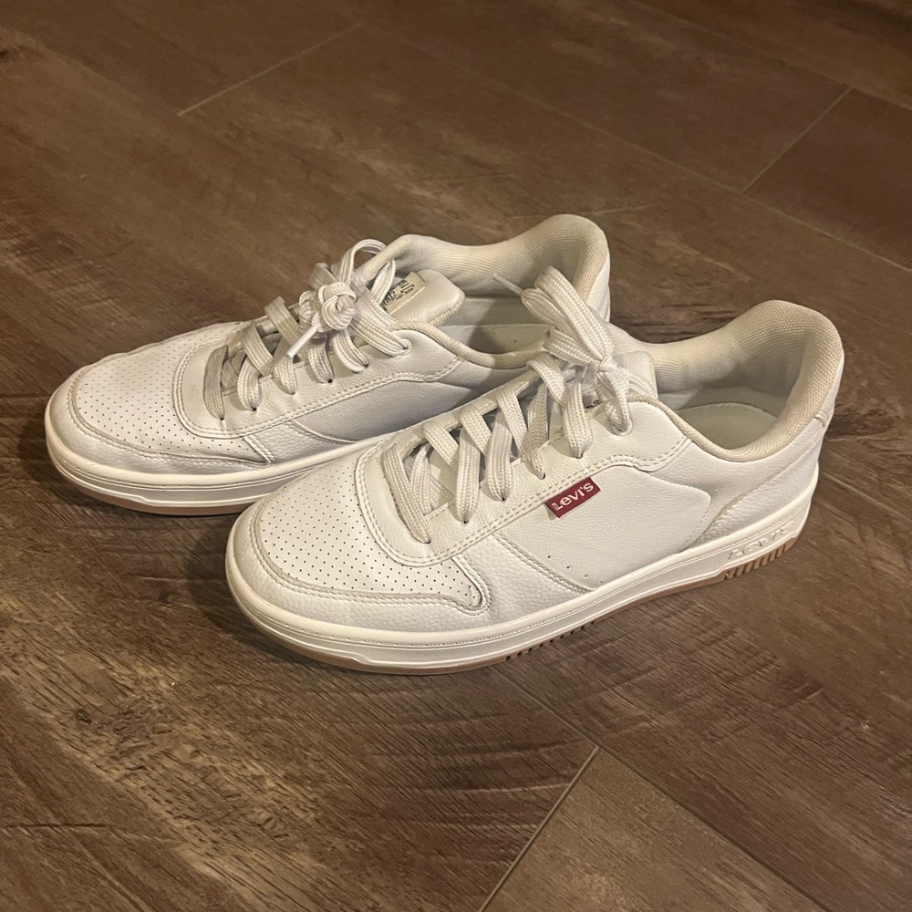 Levi's Women’s White Sneakers - Picture 6 of 9